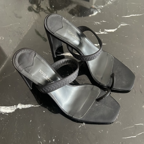 Tony Bianco neoprene heels - Picture 2 of 5